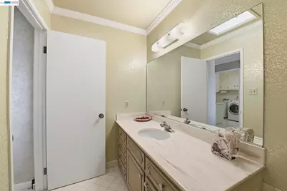 1961 Marineview Dr, San Leandro, CA 94577 - Photo 21