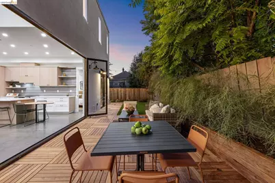 1517 Fairview St, Berkeley, CA 94703 - Photo 11