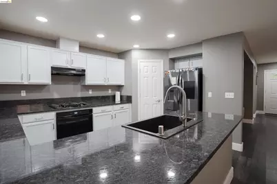 91 Olmsted Ct, Pittsburg, CA 94565 - Photo 7