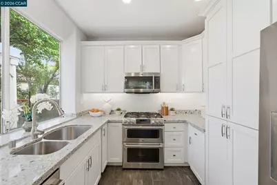 908 Vista Pointe Dr, San Ramon, CA 94582 - Photo 21