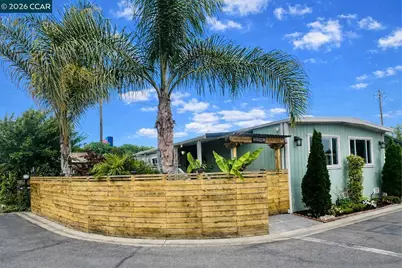161 Suez Dr, Pacheco, CA 94553 - Photo 3