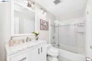 7361 Stonedale Dr, Pleasanton, CA 94588 - Photo 21