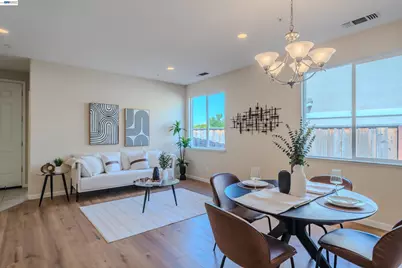 2586 Tampico Dr, Bay Point, CA 94565 - Photo 7