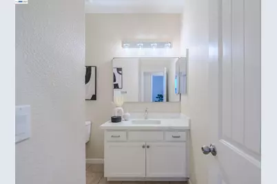 2586 Tampico Dr, Bay Point, CA 94565 - Photo 29