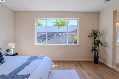 2586 Tampico Dr, Bay Point, CA 94565 - Photo 21