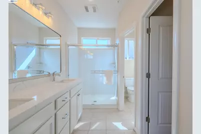2586 Tampico Dr, Bay Point, CA 94565 - Photo 23