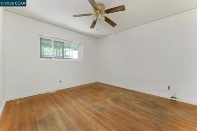 477 10th St, Pittsburg, CA 94565 - Photo 35