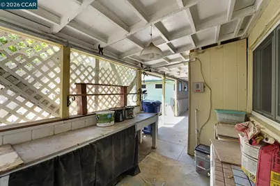 477 10th St, Pittsburg, CA 94565 - Photo 45