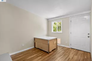 21060 Western Blvd, Hayward, CA 94541 - Photo 13