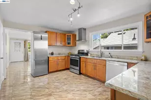21060 Western Blvd, Hayward, CA 94541 - Photo 3