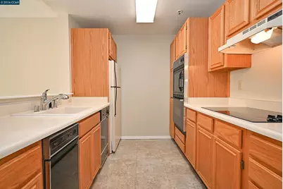 1840 Tice Creek Dr #2345, Walnut Creek, CA 94595 - Photo 11