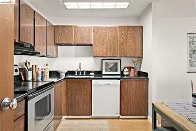 555 Pierce St #422, Albany, CA 94706 - Photo 13