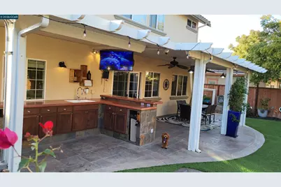 906 Scenic Ct, Brentwood, CA 94513 - Photo 13