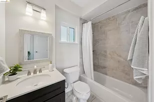 969 63rd St, Oakland, CA 94608 - Photo 27