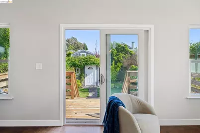 969 63rd St, Oakland, CA 94608 - Photo 29