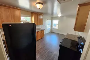 18680 Stanton Ave, Castro Valley, CA 94546 - Photo 3