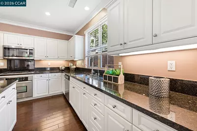 217 Mantle, Irvine, CA 92618 - Photo 35