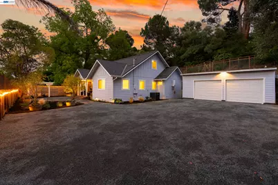 2464 Larkey Lane, Walnut Creek, CA 94597 - Photo 53