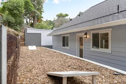 2464 Larkey Lane, Walnut Creek, CA 94597 - Photo 35