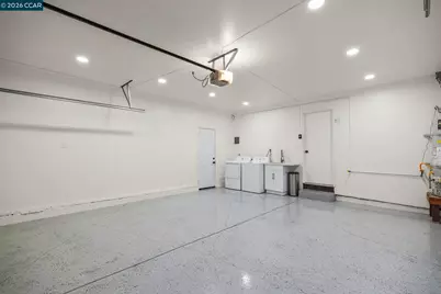 1808 Elkwood Dr, Concord, CA 94519 - Photo 23