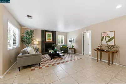 877 Dover Cir, Benicia, CA 94510 - Photo 25