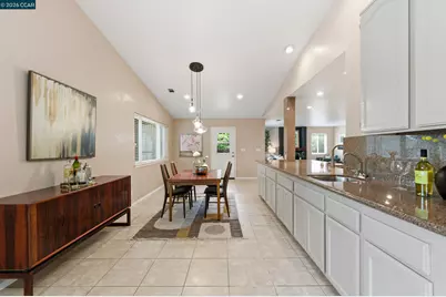 877 Dover Cir, Benicia, CA 94510 - Photo 17