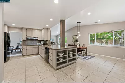 877 Dover Cir, Benicia, CA 94510 - Photo 21