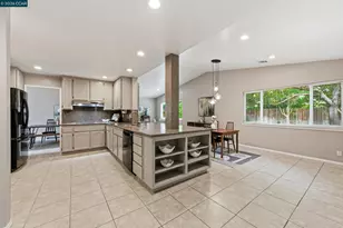 877 Dover Cir, Benicia, CA 94510 - Photo 21