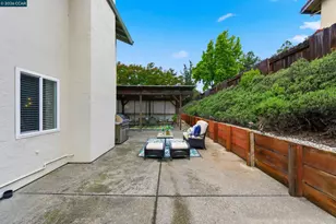 877 Dover Cir, Benicia, CA 94510 - Photo 47