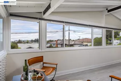 18650 Center St, Castro Valley, CA 94546 - Photo 9