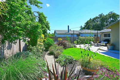 7941 Bristol Rd, Dublin, CA 94568 - Photo 35