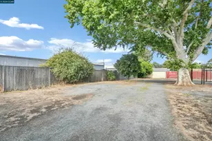 15 Alves Ln, Bay Point, CA 94565 - Photo 27
