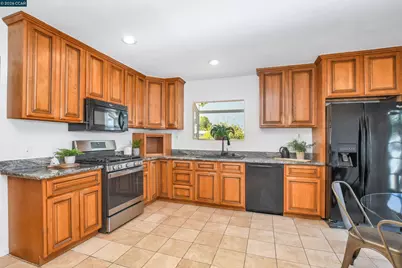 15 Alves Ln, Bay Point, CA 94565 - Photo 11