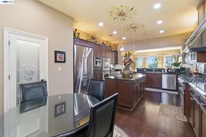 5322 Carole Ridge Ct., Fairfield, CA 94534 - Photo 17