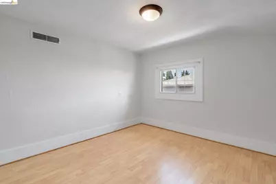 2350 Spaulding, Berkeley, CA 94703 - Photo 19