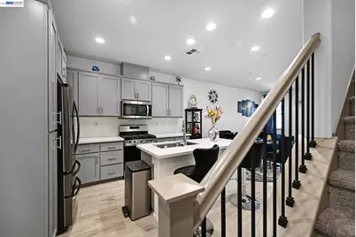 296 Laurel Knoll Dr, Martinez, CA 94553 - Photo 9