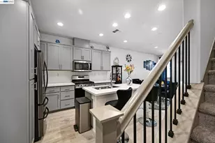296 Laurel Knoll Dr, Martinez, CA 94553 - Photo 9