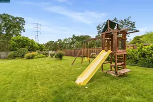 2830 Kinney Dr, Lafayette, CA 94595 - Photo 27
