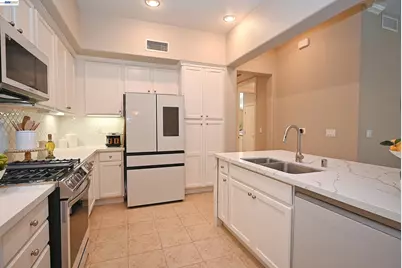 4739 Perugia St, Dublin, CA 94568 - Photo 11