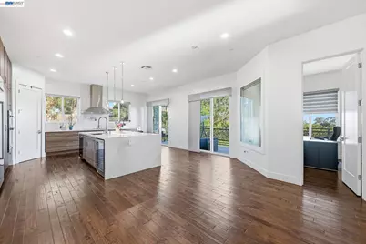 4683 Proctor Rd, Castro Valley, CA 94546 - Photo 9