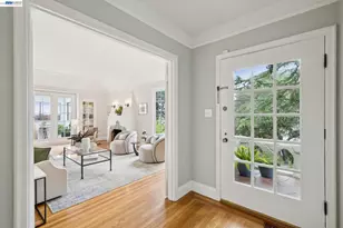 6968 Thornhill Dr, Oakland, CA 94611 - Photo 7