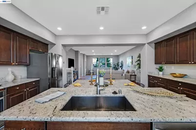 1270 Gusty Loop #3, Livermore, CA 94550 - Photo 17