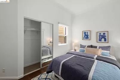 1082 Church St, San Francisco, CA 94114 - Photo 19