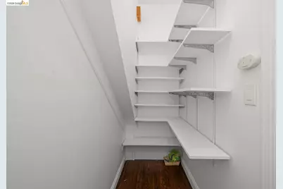 1082 Church St, San Francisco, CA 94114 - Photo 17
