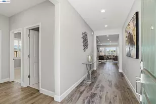 2542 Azalea Ave, Tracy, CA 95376 - Photo 5