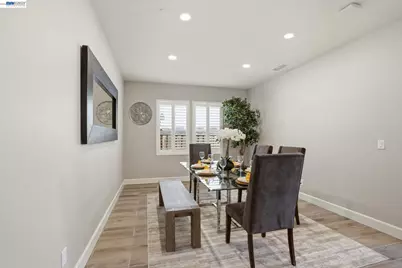 2542 Azalea Ave, Tracy, CA 95376 - Photo 17