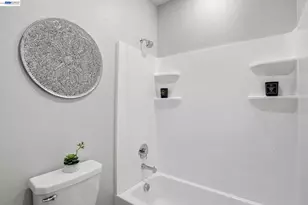 2542 Azalea Ave, Tracy, CA 95376 - Photo 23