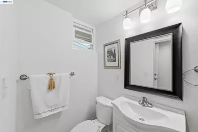 2994 Rustic Dr, San Jose, CA 95124 - Photo 23