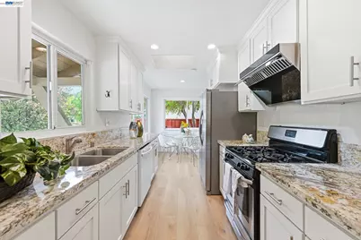 2994 Rustic Dr, San Jose, CA 95124 - Photo 19
