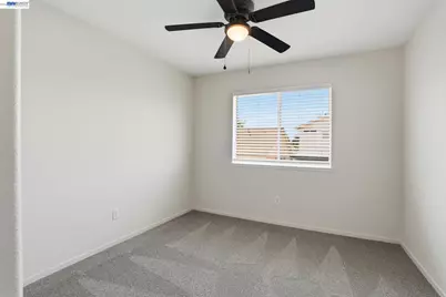 419 Pioneer Ave, Manteca, CA 95336 - Photo 25